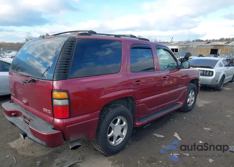 2004 GMC Yukon Denali z USA, uszkodzony, nr VIN 1GKEK63U64J205795
